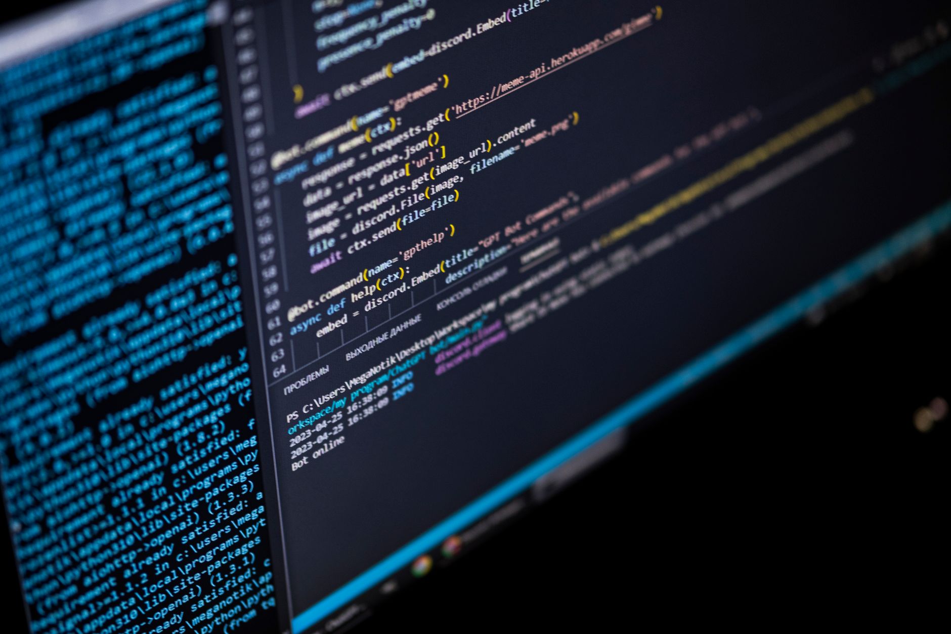Browser Extensions Are Spyware Now, and Chrome's Fix Is Half-Measures