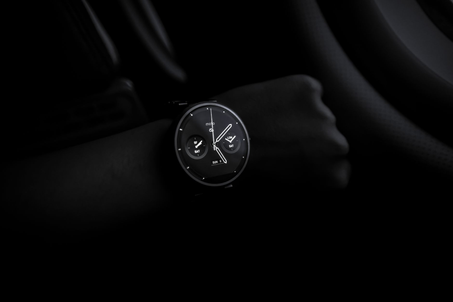 The Galaxy Watch Ultra Is Samsung's Best Argument Against the Apple Watch